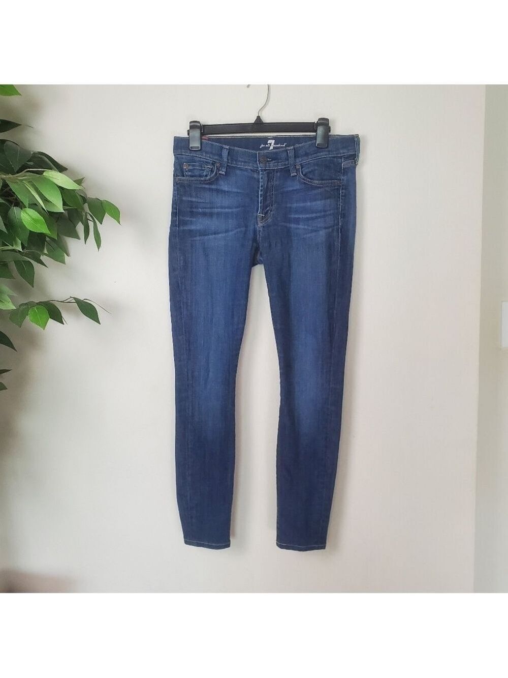 7 For All Mankind The Skinny Dark Demin Jeans Womens Size 30 Spandex Blend